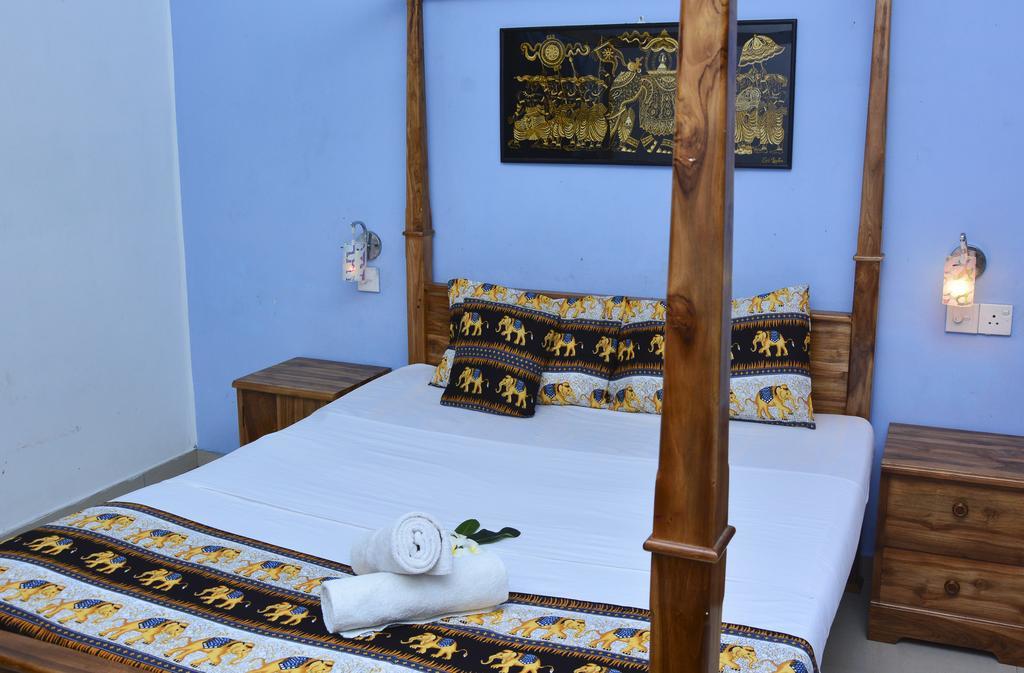 Golden Lodge แทนกาลเล ภายนอก รูปภาพ