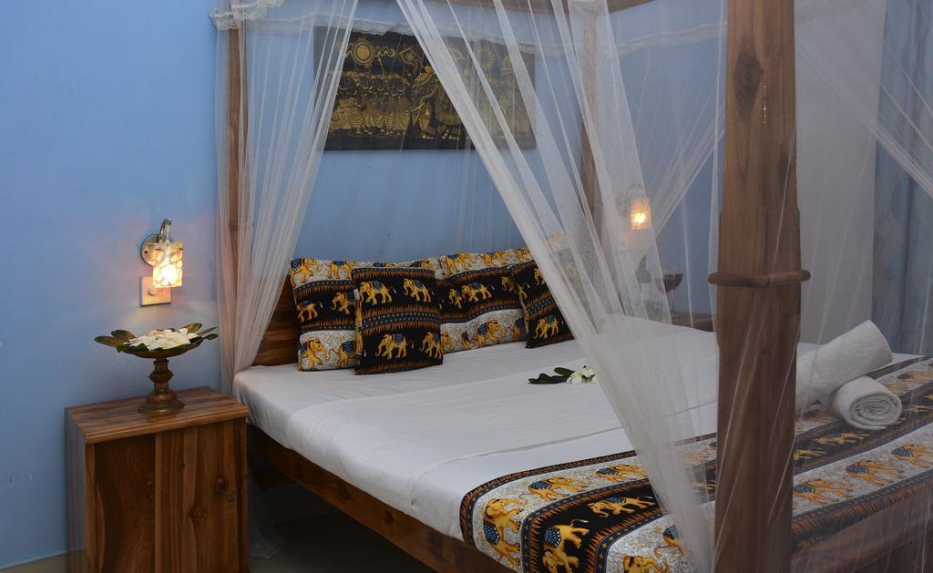 Golden Lodge แทนกาลเล ห้อง รูปภาพ