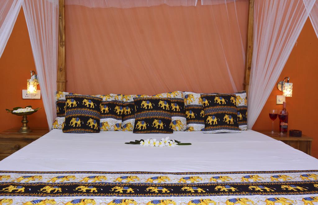 Golden Lodge แทนกาลเล ภายนอก รูปภาพ