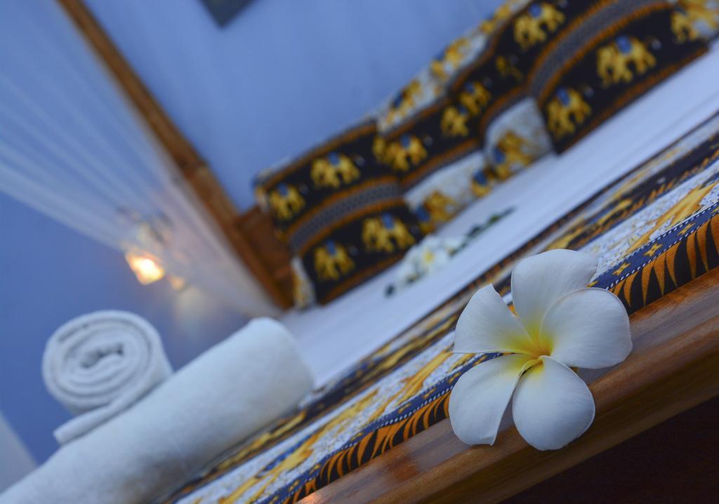 Golden Lodge แทนกาลเล ห้อง รูปภาพ